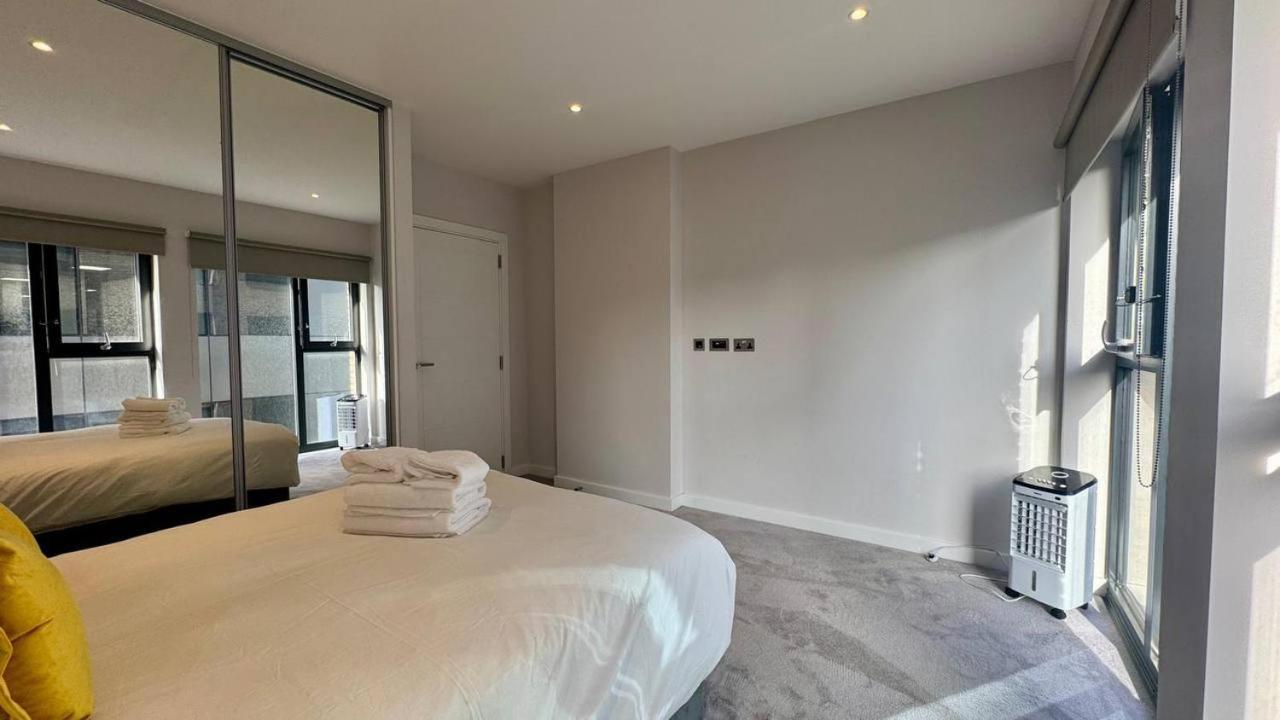 Modern 2 Bedroom Near Eye Appartamento