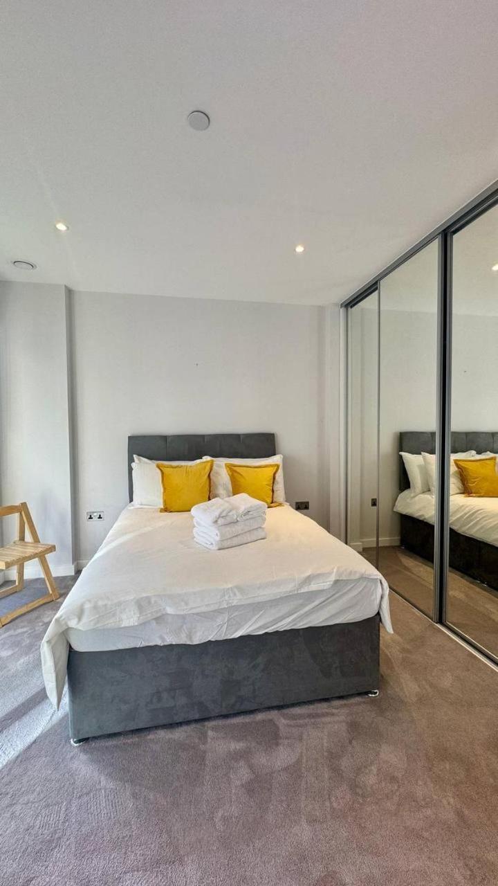 Modern 2 Bedroom Near Eye Appartamento